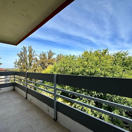 Le Bel Air - Coeur De Ville - Parking & Balcon Mont-de-Marsan Exterior photo